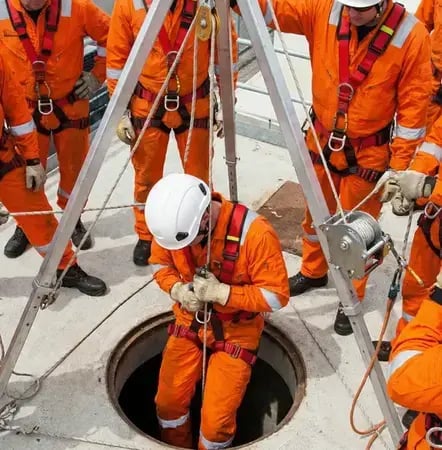 people_with_tripod_harness_confined